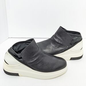 Cinzia Araia leather sneaker wedges